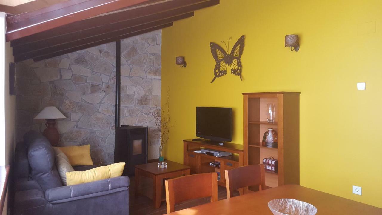 El Cordel De Gredos Guest House Наваредонда де Гредос Екстериор снимка