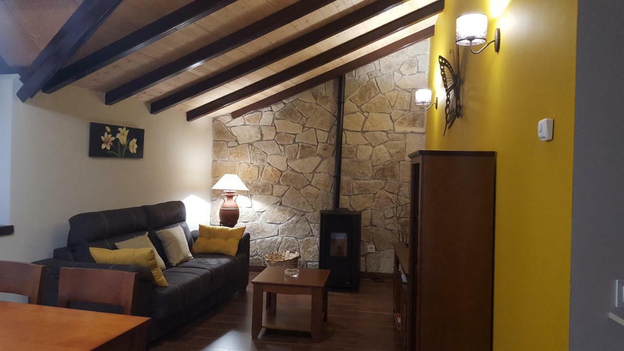 El Cordel De Gredos Guest House Наваредонда де Гредос Екстериор снимка