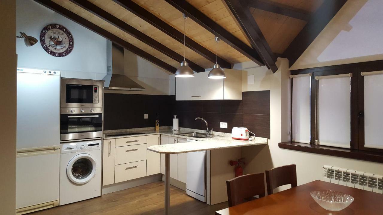 El Cordel De Gredos Guest House Наваредонда де Гредос Екстериор снимка